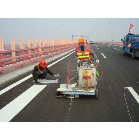 迪庆藏族自治州道路交通标线工程